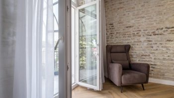 Isolation, sécurité, lumière : les fonctions essentielles d’une bonne fenêtre