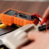 Comment choisir le bon appareil pour vos mesures électriques ?