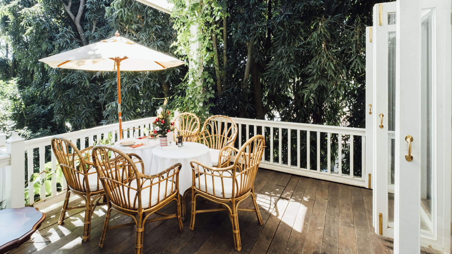 Terrasse bois et aménagement extérieur : optez pour la création sur mesure