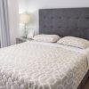 Comment intégrer une tête de lit dans sa décoration ?