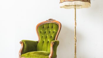 Intégrer un fauteuil Voltaire restauré dans une décoration moderne : conseils et inspirations