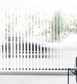 Store californien : un choix polyvalent pour une décoration intérieure élégante
