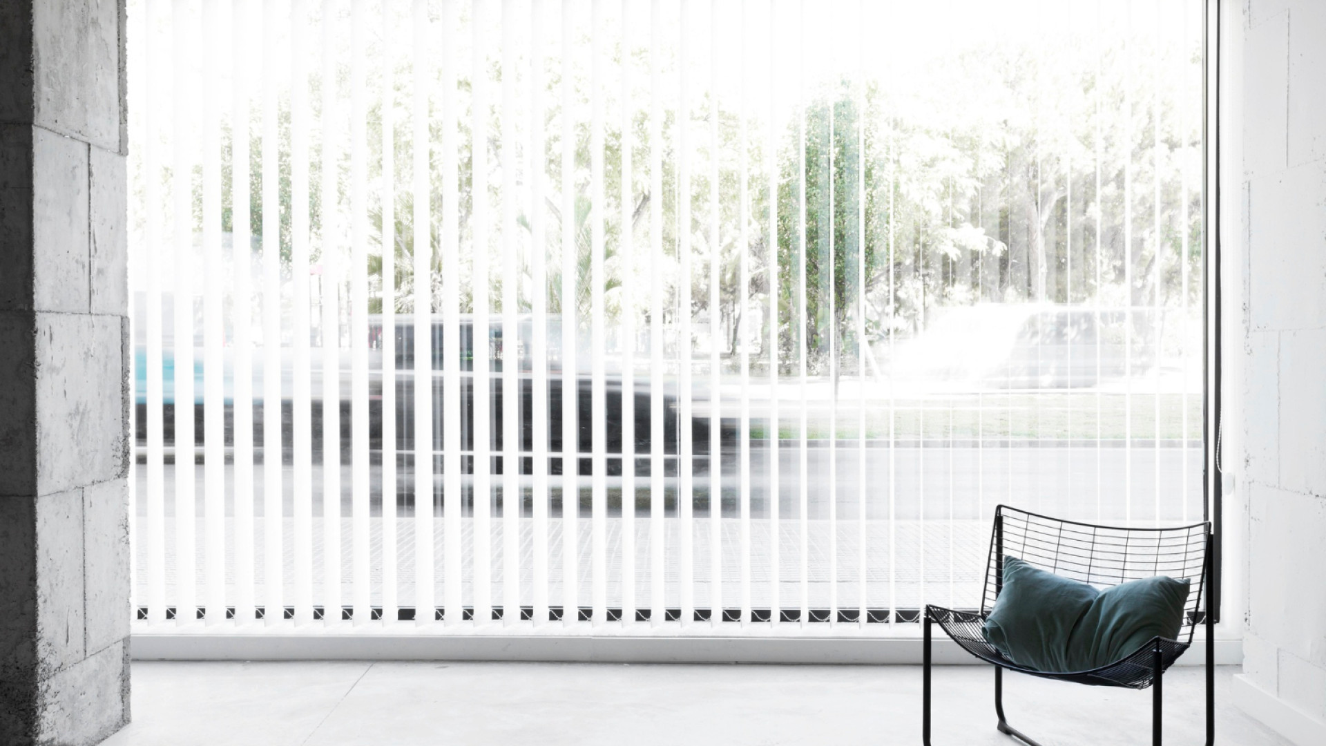 Store californien : un choix polyvalent pour une décoration intérieure élégante