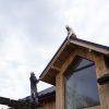 Toiture plate résidentielle : pourquoi choisir un couvreur spécialisé à Cholet ?