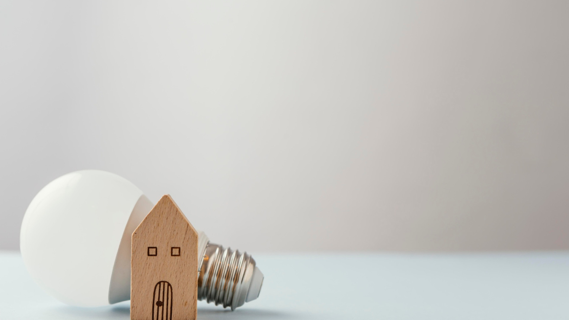 Construction neuve : quelles obligations impose la NF C15-100 ?